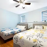 Gorgeous 4Br Home With Hot Tub,Pool& Sauna